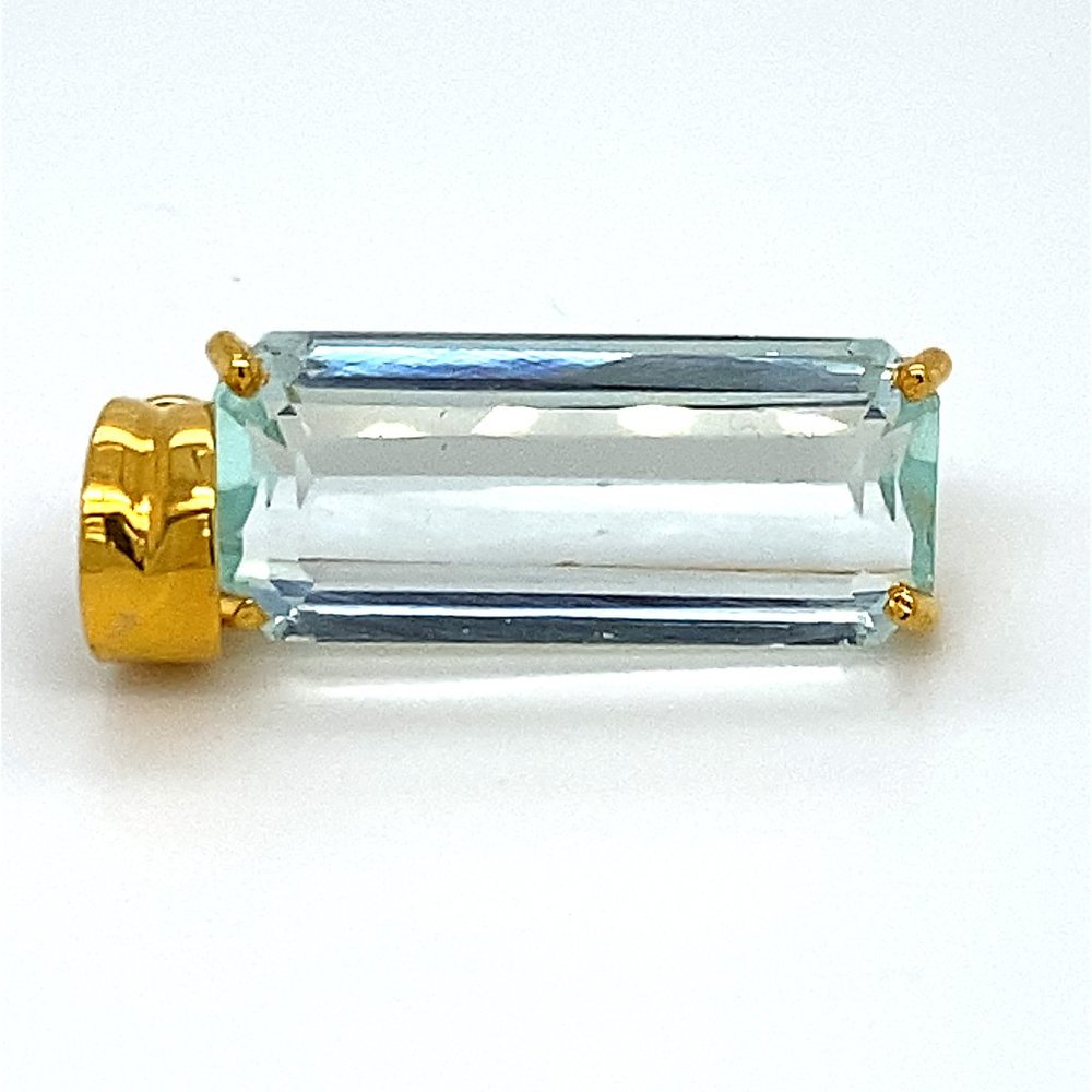 Aquamarine 6.50ct Solid 18K Yellow Gold Pendant